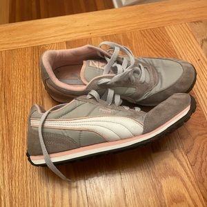 Women’s puma sneakers